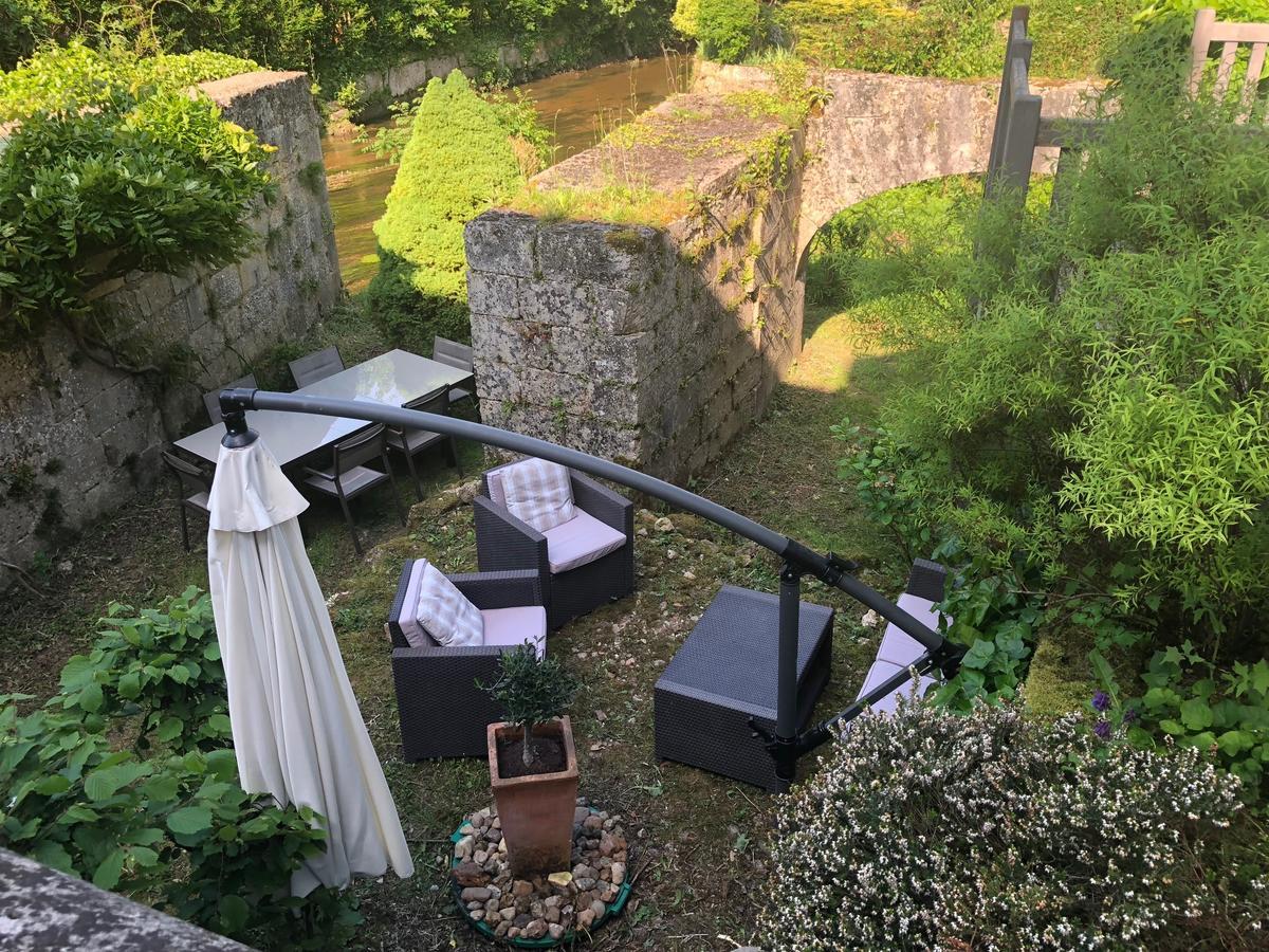 Hostellerie Les Griffons Bourdeilles Eksteriør billede